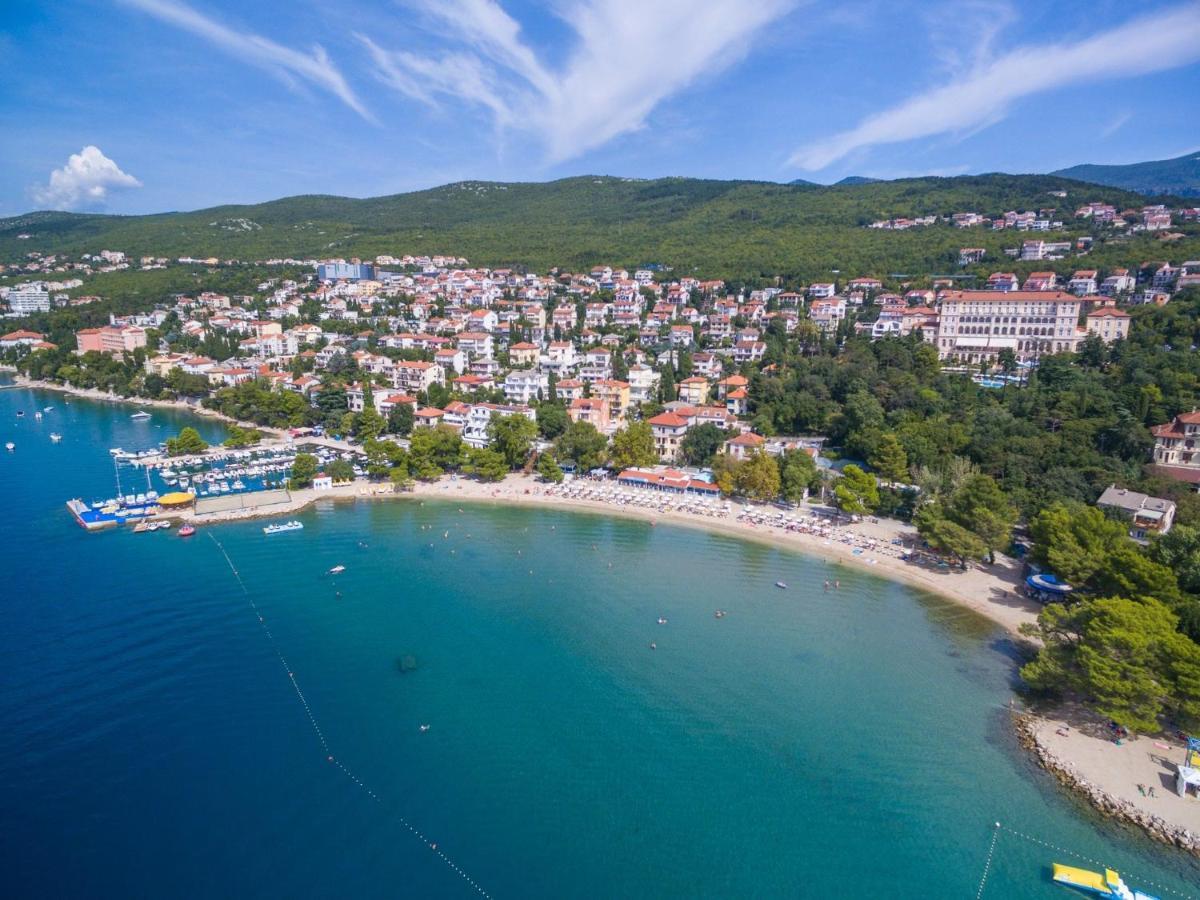 Apartment Robert Crikvenica Zewnętrze zdjęcie
