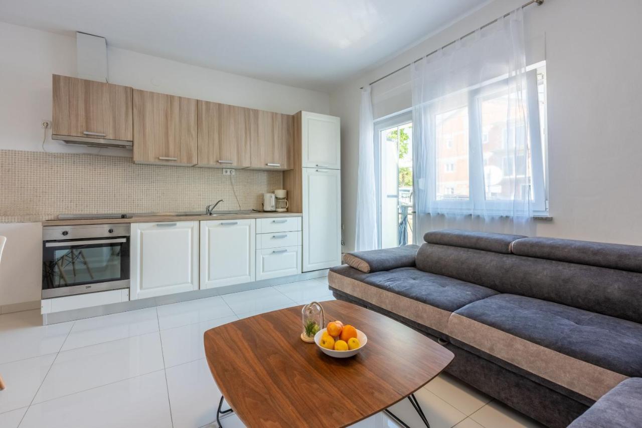 Apartment Robert Crikvenica Zewnętrze zdjęcie